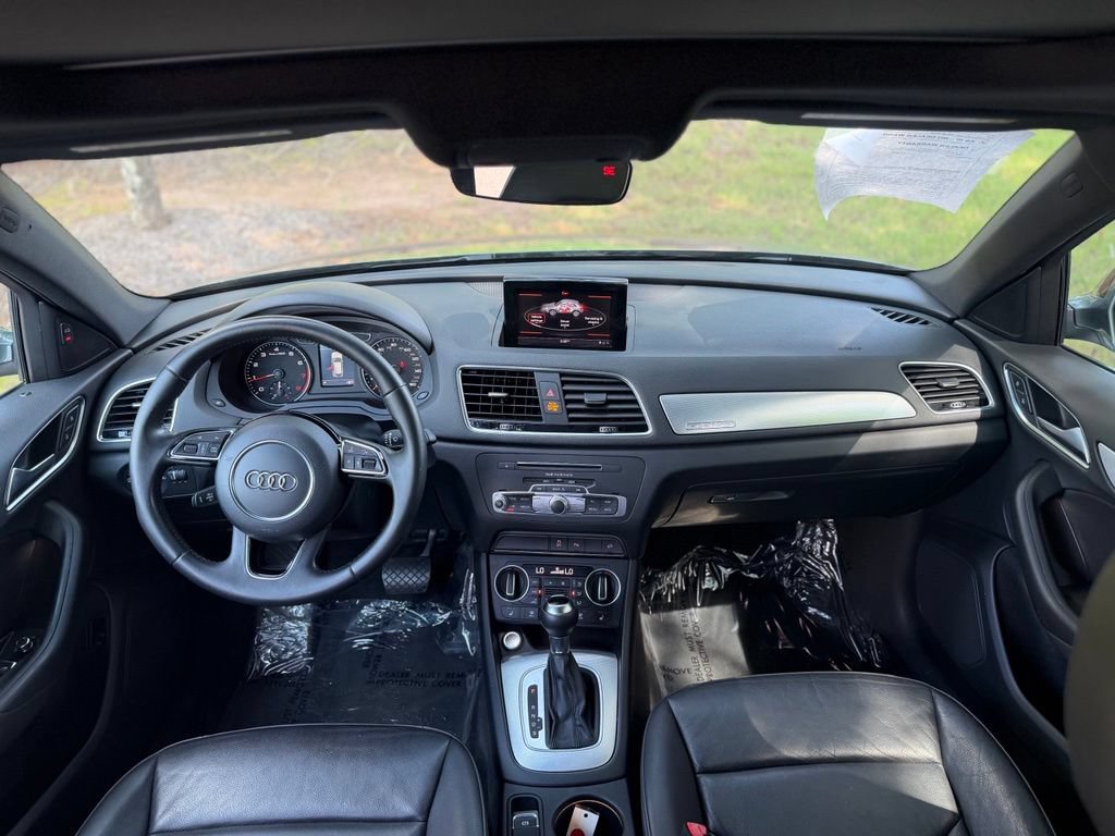 Used 2016 Audi Q3 2.0T Premium Plus w/ Technology Package AWD/4WD image 21