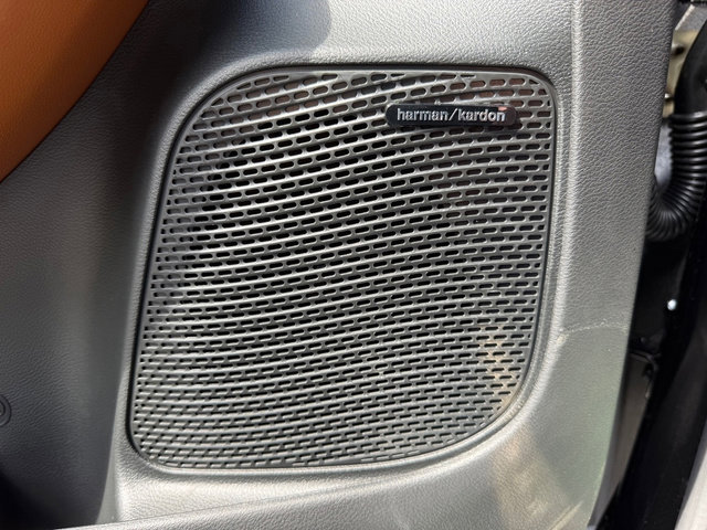 New 2026 Chrysler Pacifica Pinnacle w/ Trailer Tow Group image 14