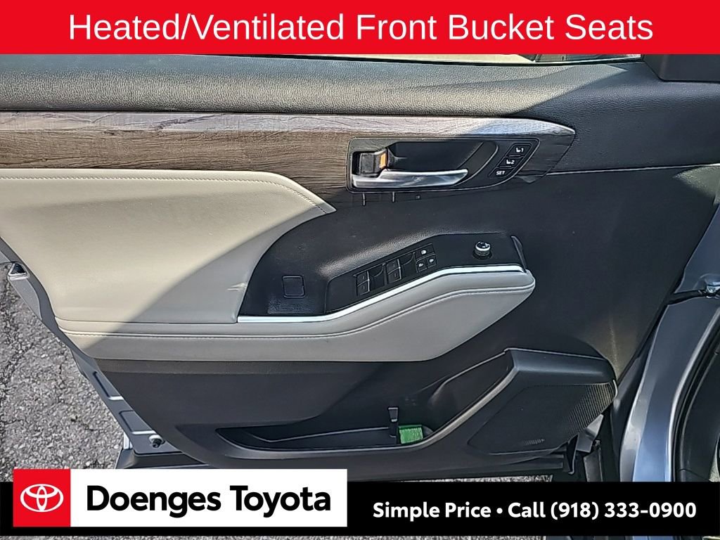 Used 2022 Toyota Highlander Platinum image 12