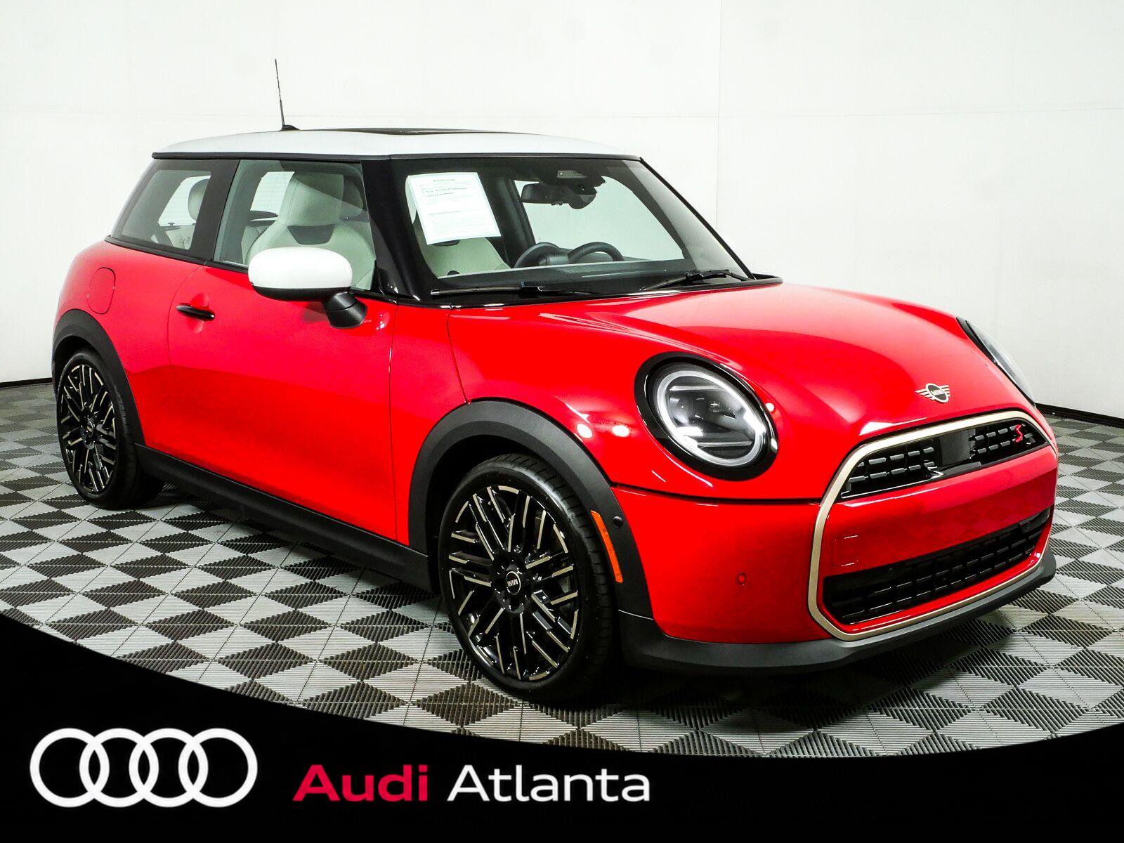 Used 2025 MINI Cooper S FWD video 1