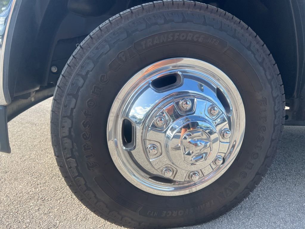 Used 2024 RAM 3500 Big Horn image 6