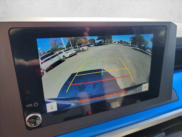 Used 2024 Toyota Tacoma TRD Off-Road image 22