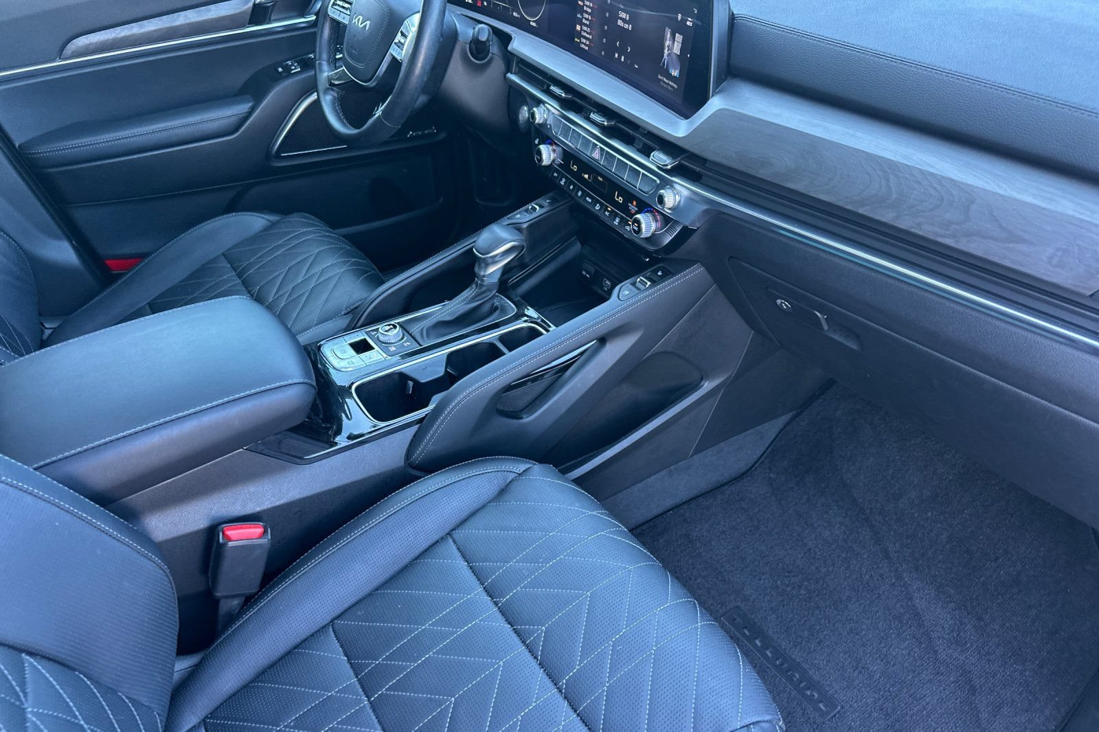 Used 2023 Kia Telluride SX Prestige X-Line AWD/4WD image 19