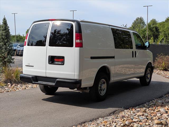 Used 2023 Chevrolet Express 2500 w/ Driver Convenience Package RWD image 5