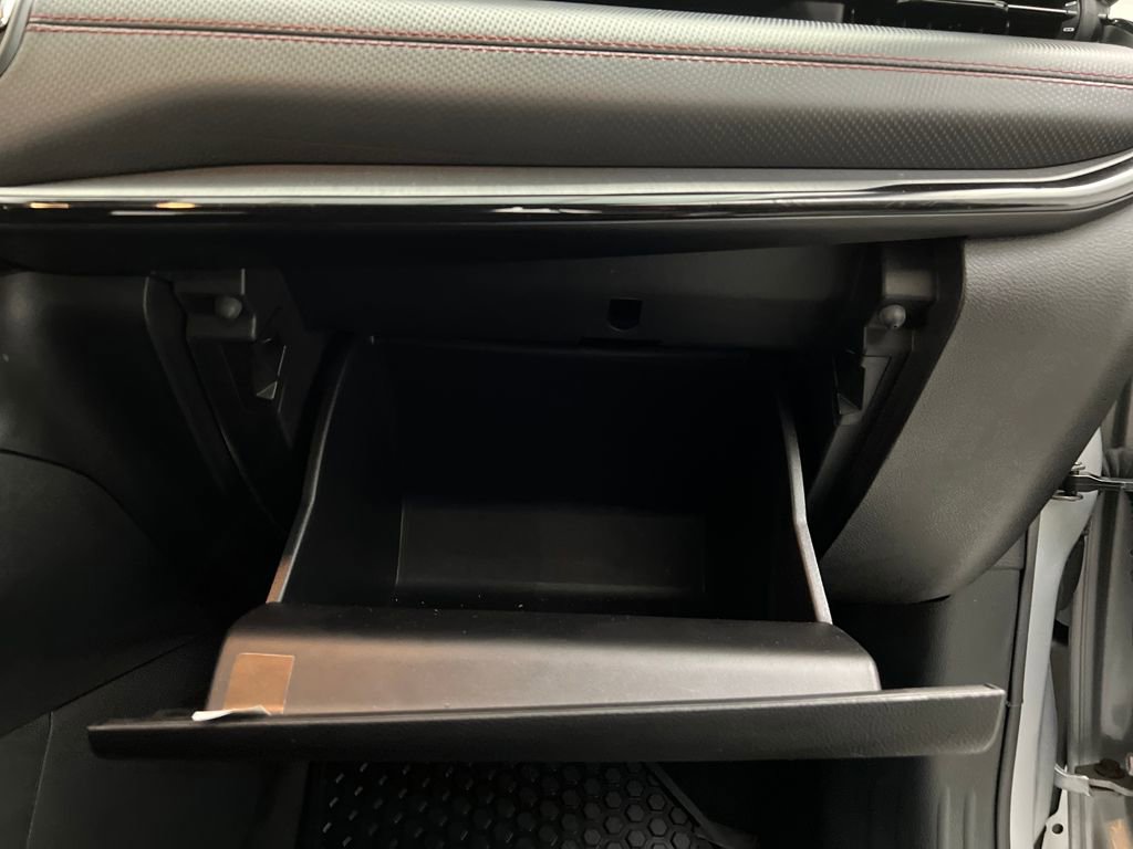 Used 2024 Jeep Compass Trailhawk image 24