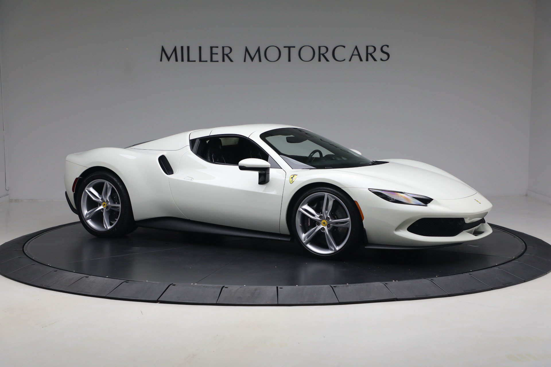 Used 2025 Ferrari 296 GTS RWD image 30