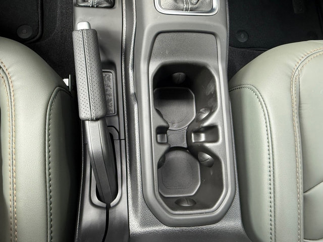 New 2025 Jeep Gladiator Mojave image 32