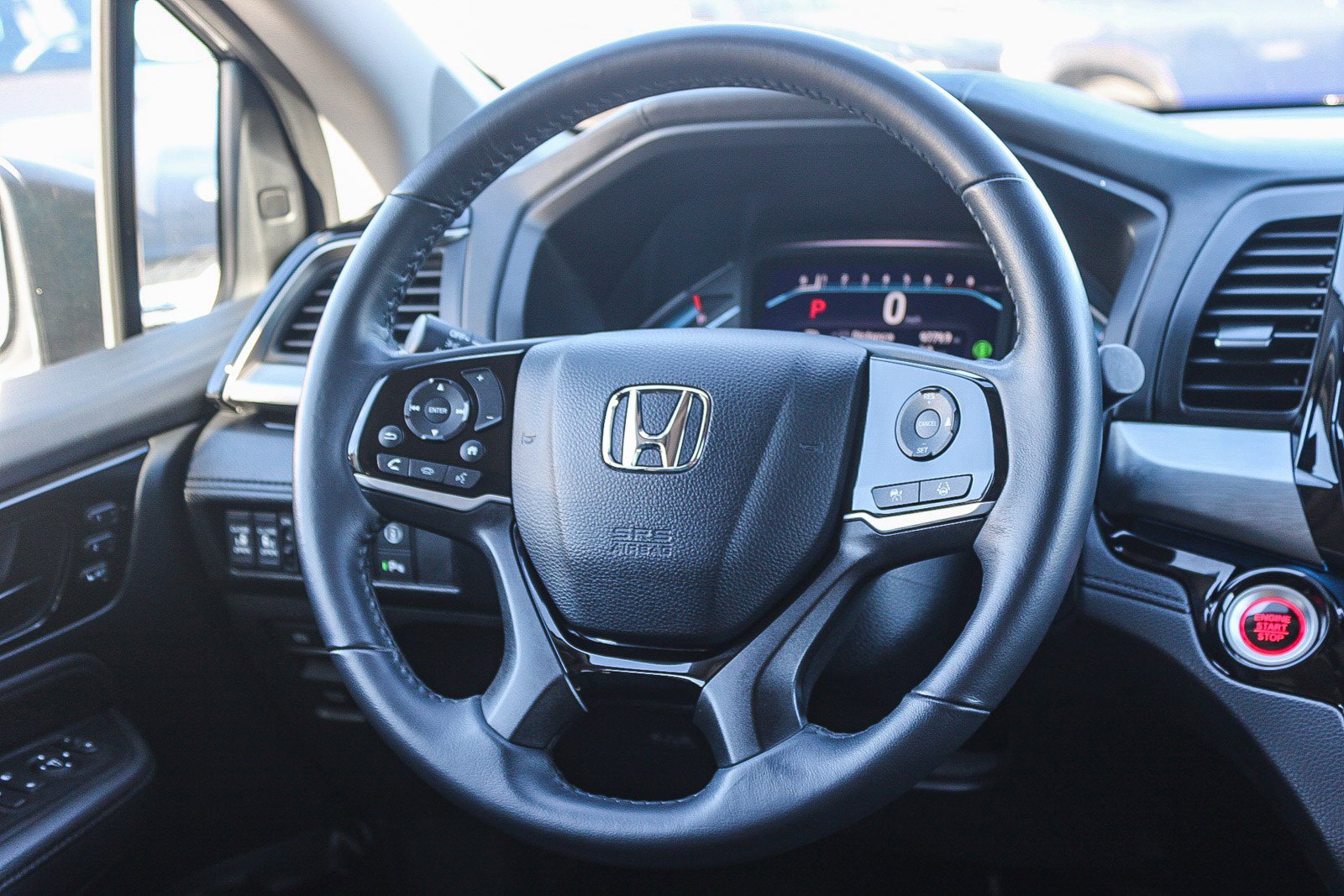 Used 2023 Honda Odyssey Touring image 16