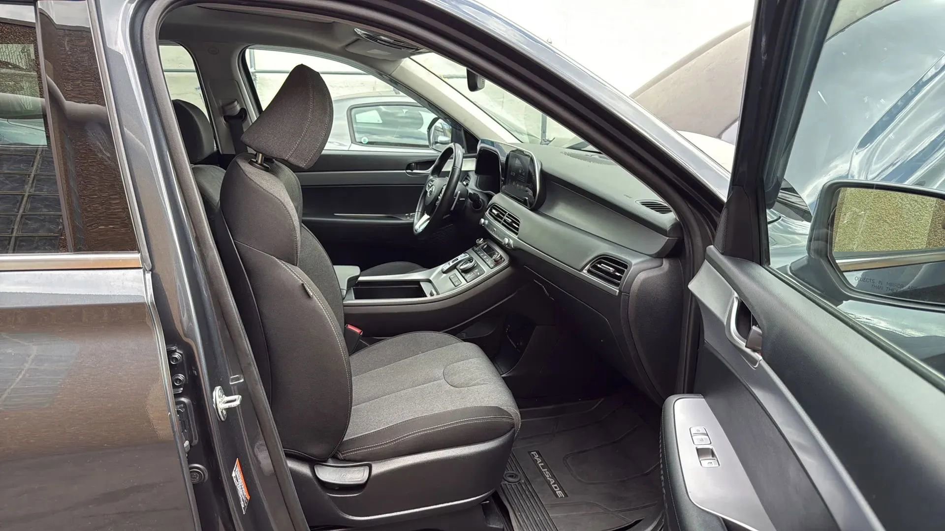 Used 2020 Hyundai Palisade SEL image 25