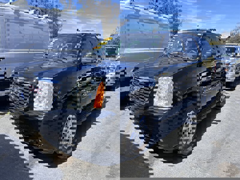 Used 2007 GMC Yukon SLT w/ SLT Preferred Equipment Group image 30