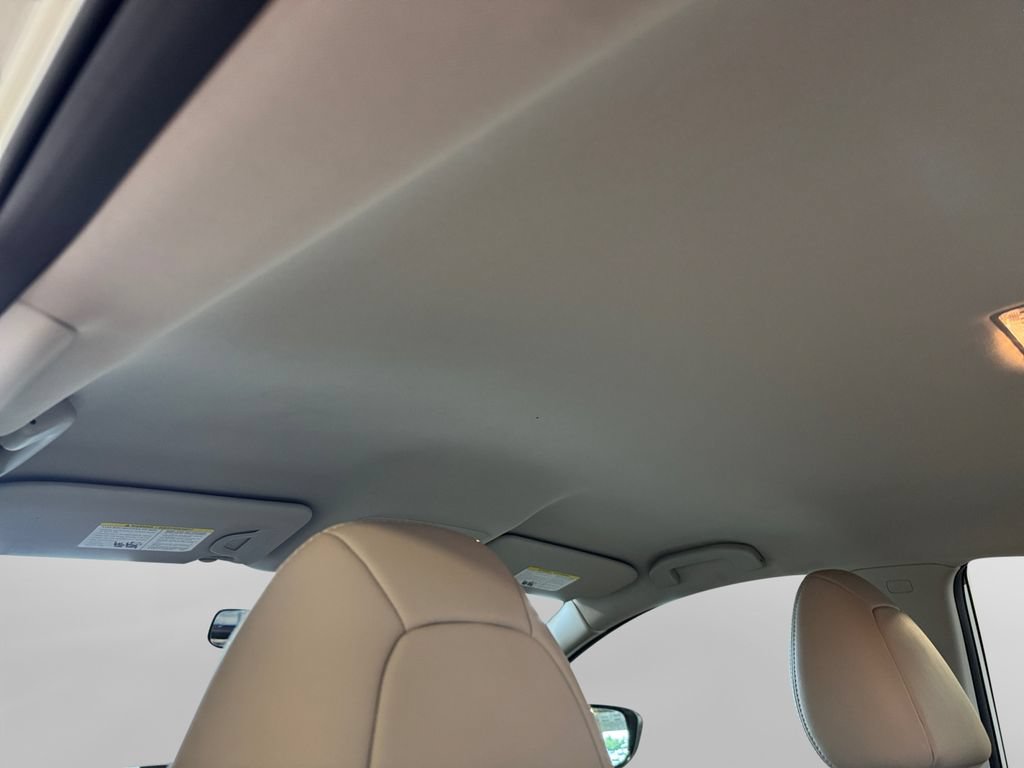 Used 2018 Nissan Rogue Sport SL FWD image 23