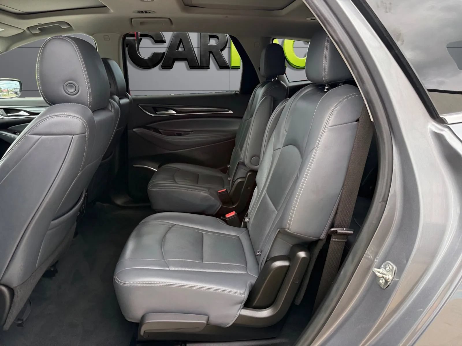Used 2021 Buick Enclave Premium w/ Sun and Sites Package AWD/4WD image 18
