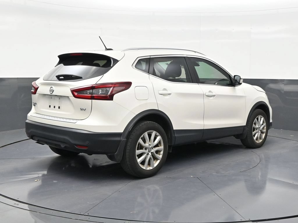 Used 2022 Nissan Rogue Sport SV FWD image 5