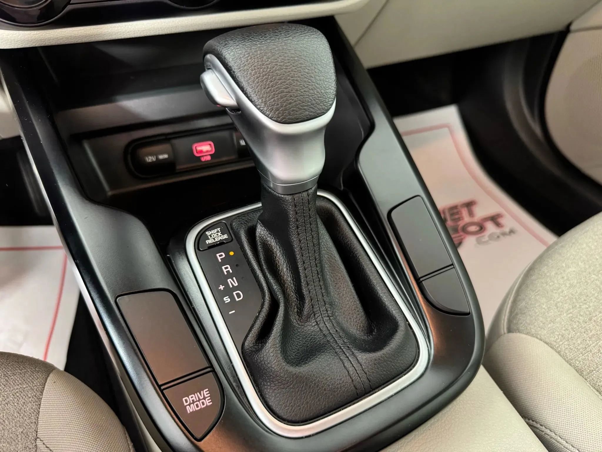 Used 2020 Kia Soul S FWD image 21