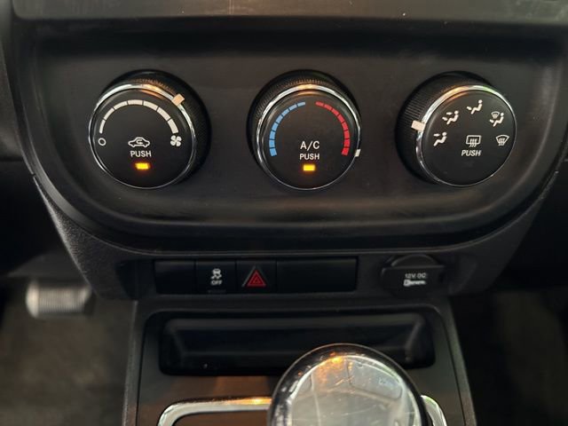 Used 2016 Jeep Patriot Sport w/ Power Value Group FWD image 9