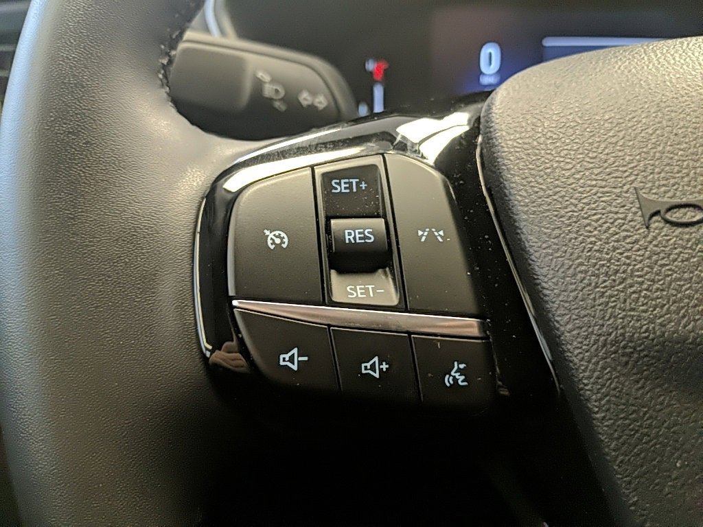 Used 2023 Ford Escape Active image 16