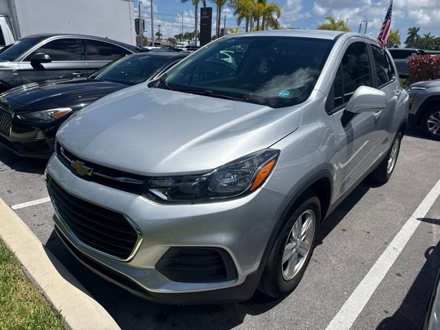Used 2022 Chevrolet Trax LS w/ Tint and Cruise Package