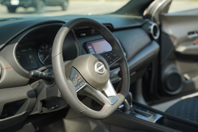 Used 2024 Nissan Kicks SR image 28
