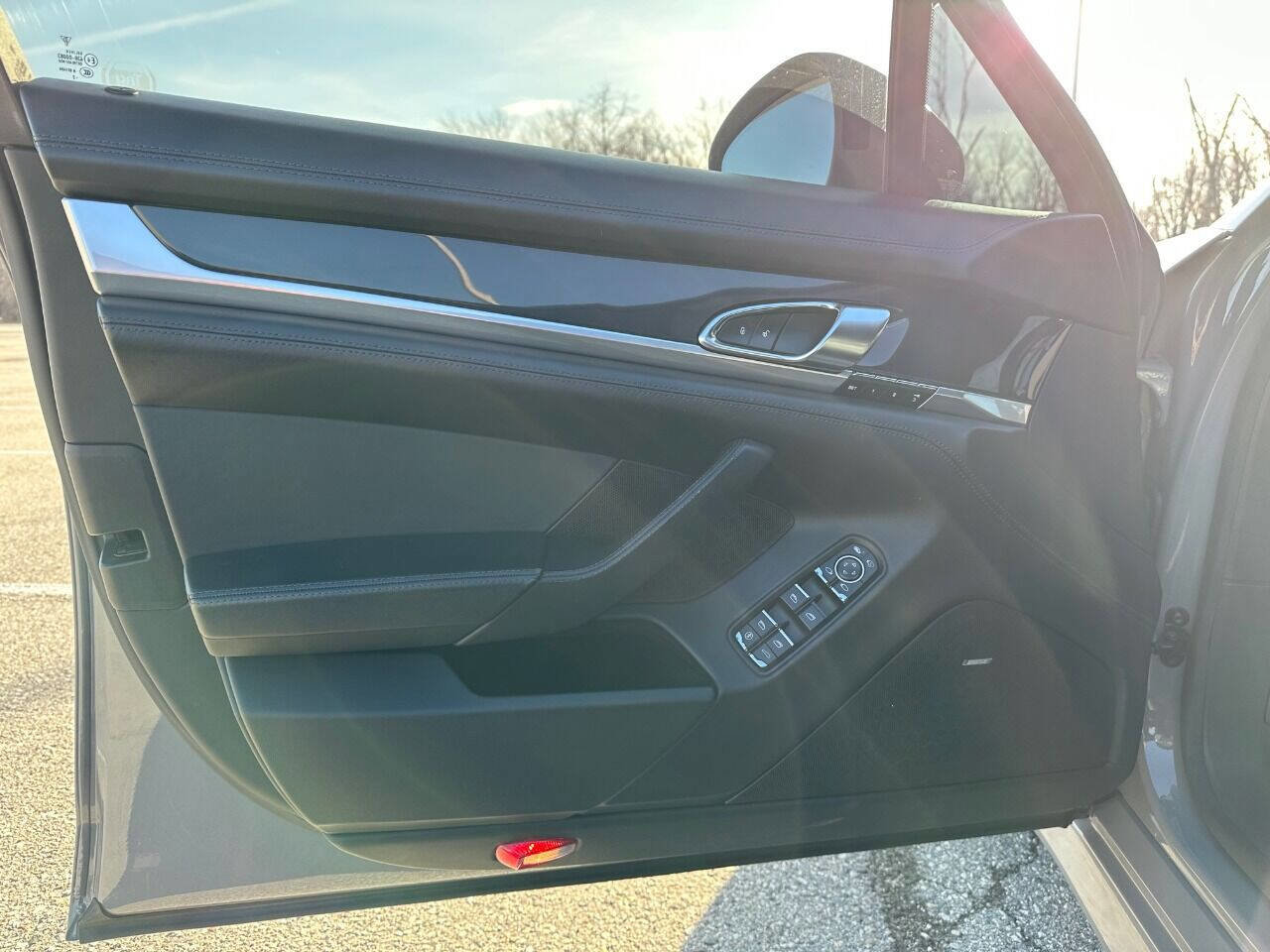 Used 2013 Porsche Panamera GTS image 11