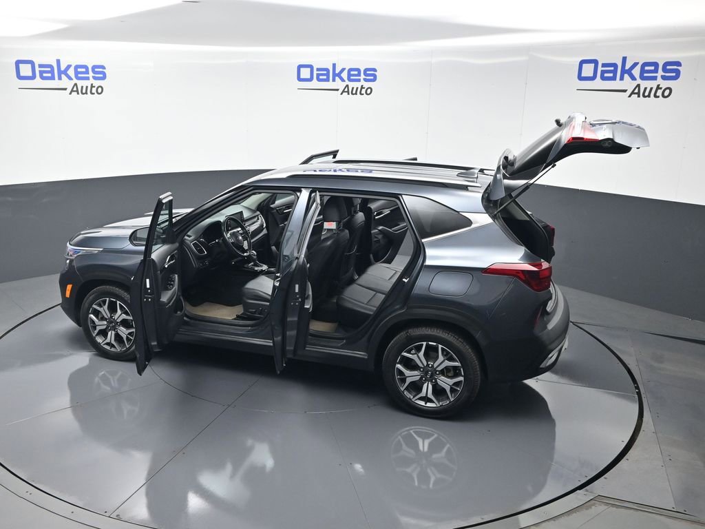 Certified 2021 Kia Seltos EX image 60