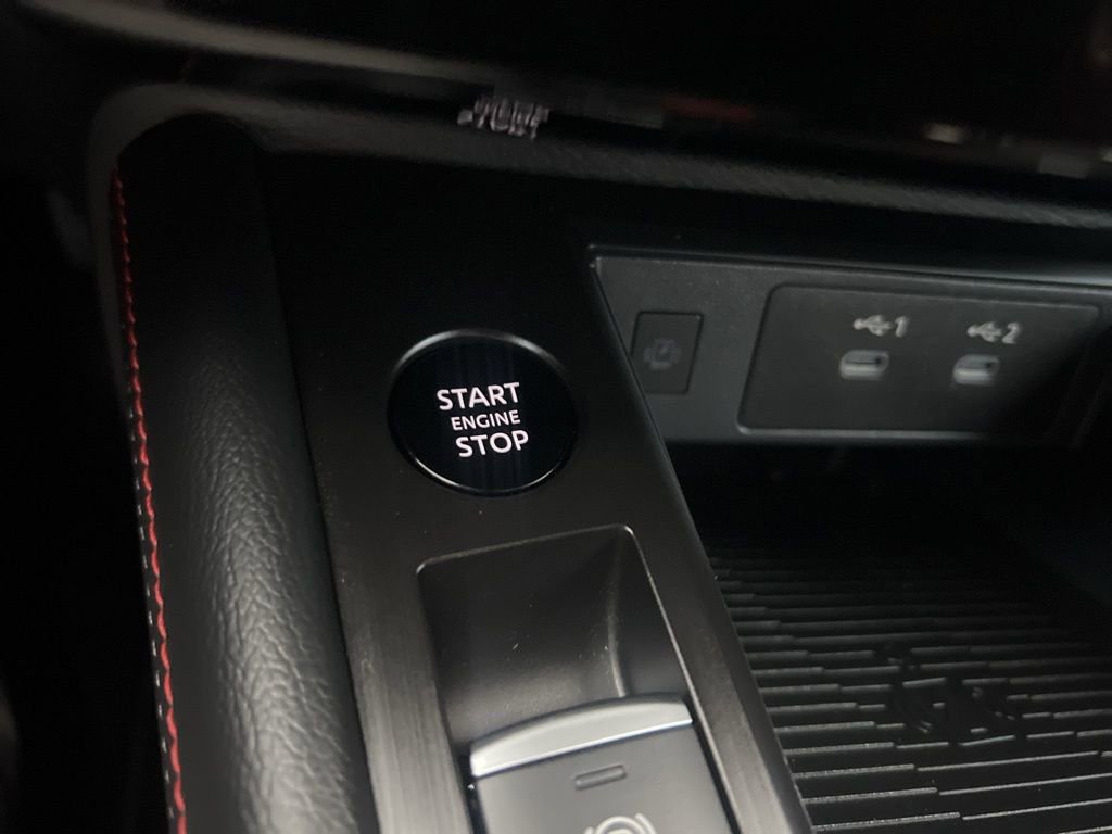 Certified 2025 Nissan Kicks SR AWD/4WD image 54