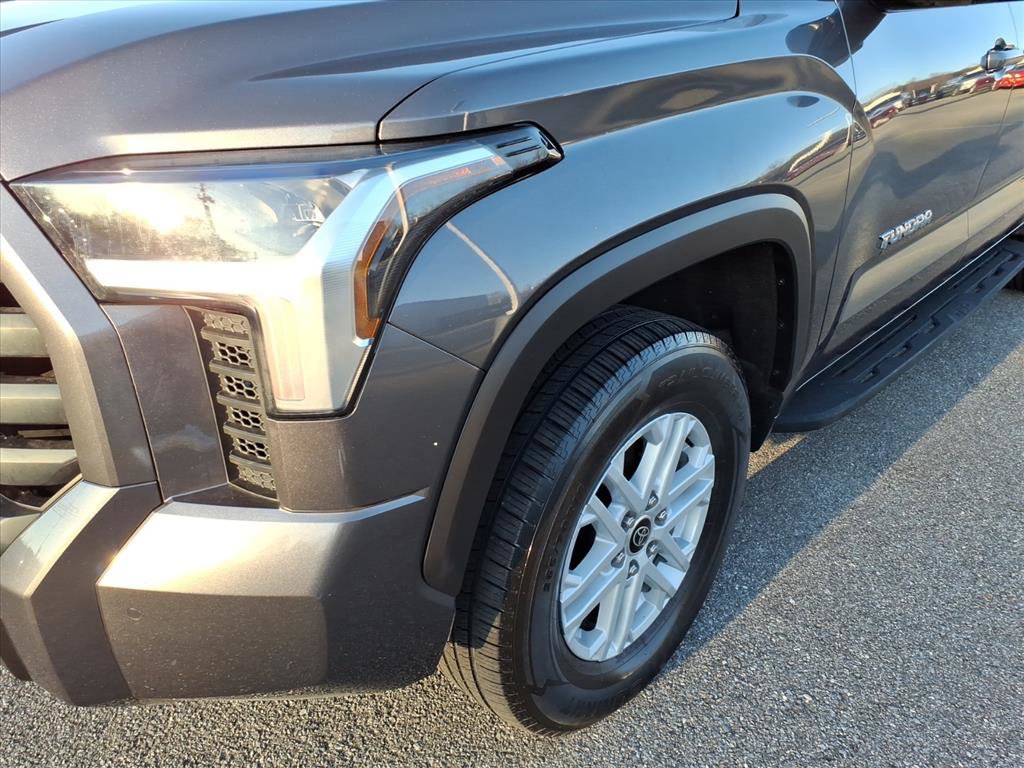 Used 2023 Toyota Tundra SR5 w/ SR5 Premium Package image 8