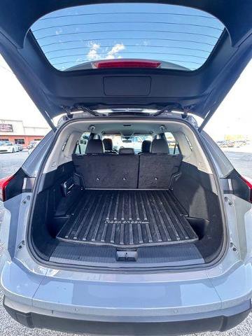 Certified 2025 Nissan Rogue SV image 11