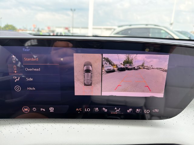 New 2027 Buick Enclave Avenir FWD image 13