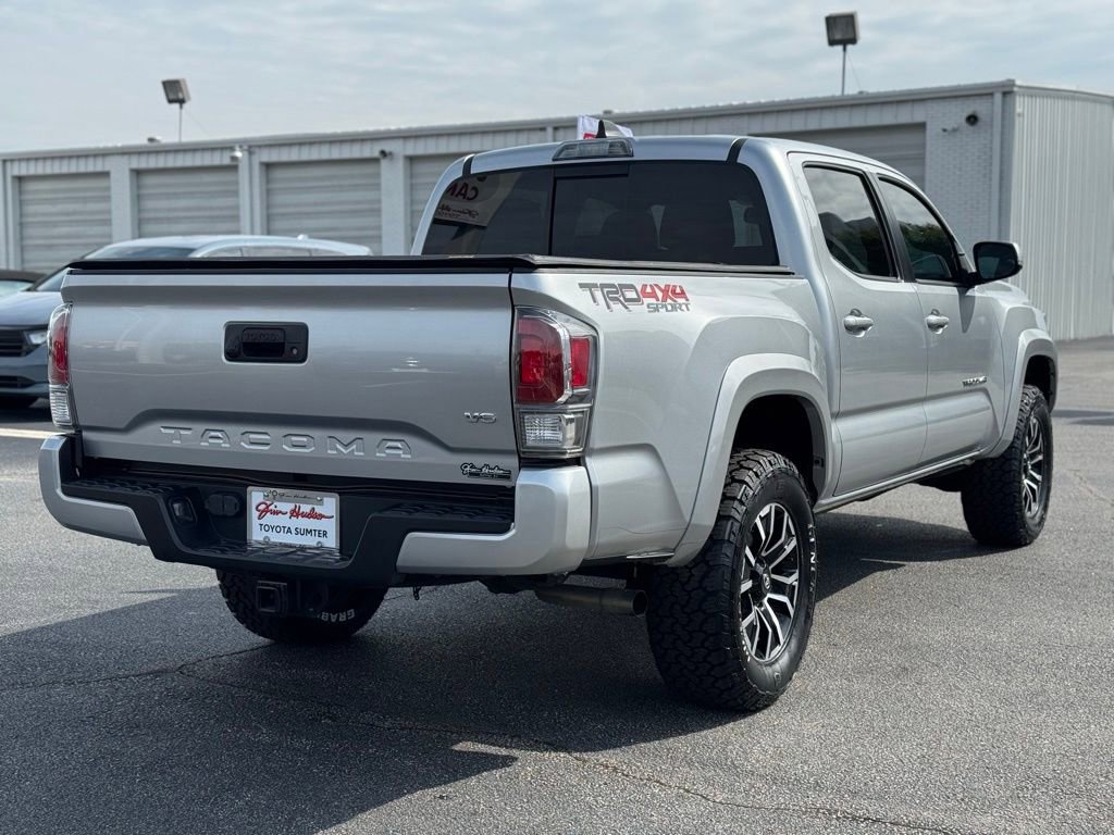 Used 2022 Toyota Tacoma TRD Sport AWD/4WD image 11