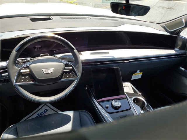 New 2025 Cadillac Escalade IQ Luxury 2 w/ LPO, Radiant Package image 9