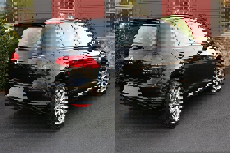 Used 2015 Volkswagen Golf SEL FWD image 5