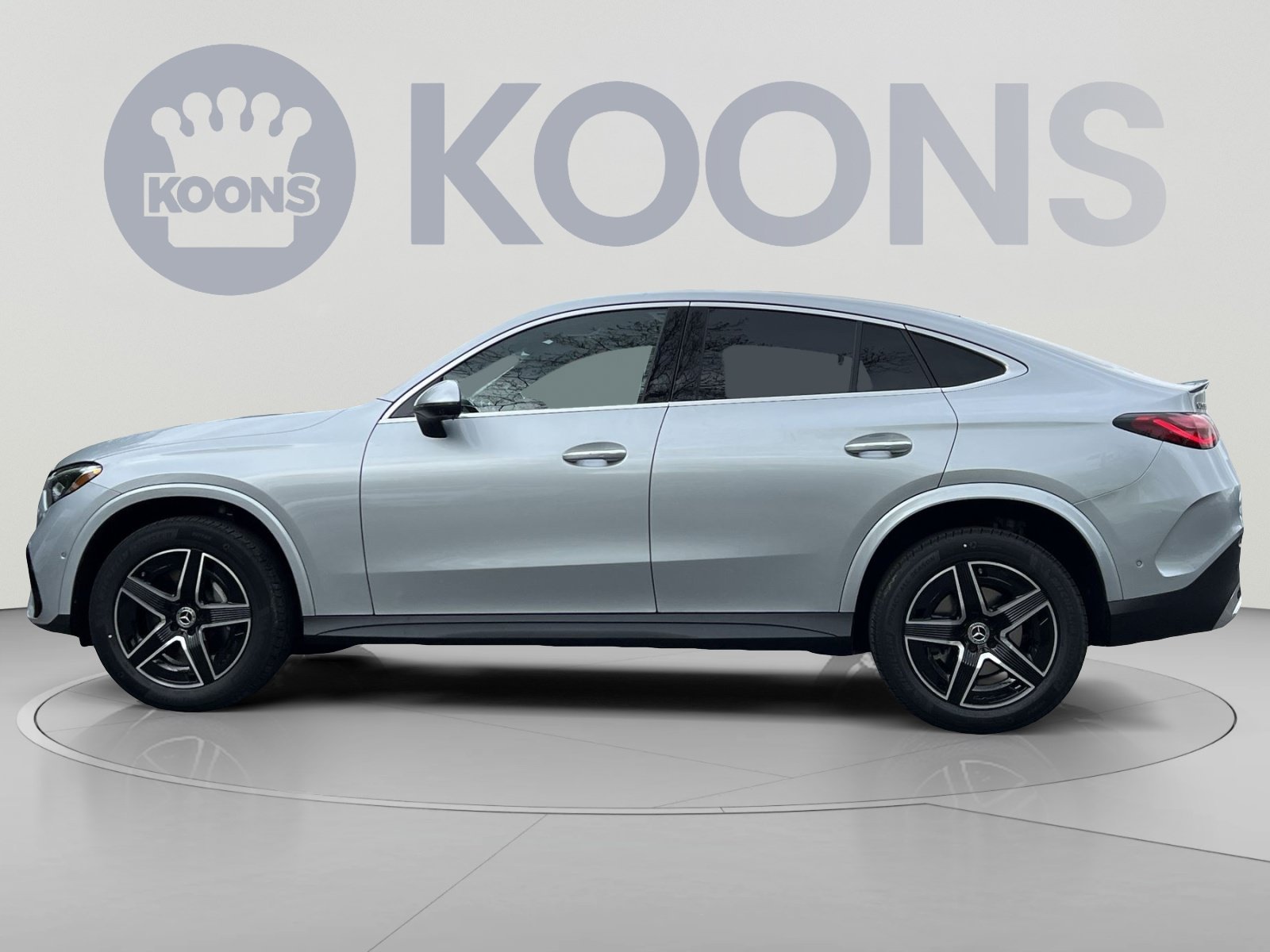 Used 2026 Mercedes-Benz GLC 300 4MATIC image 4