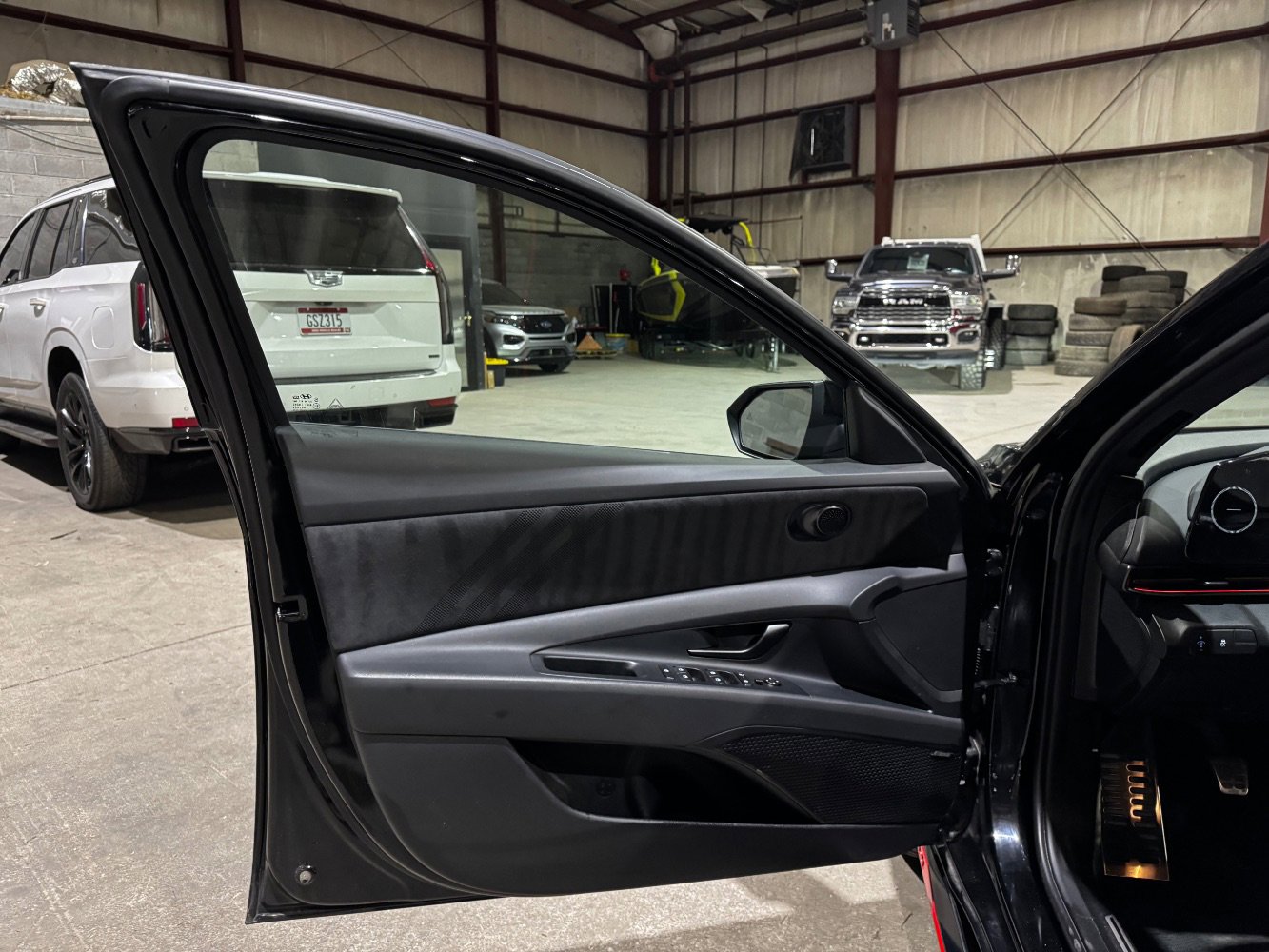 Used 2025 Hyundai Elantra N image 11