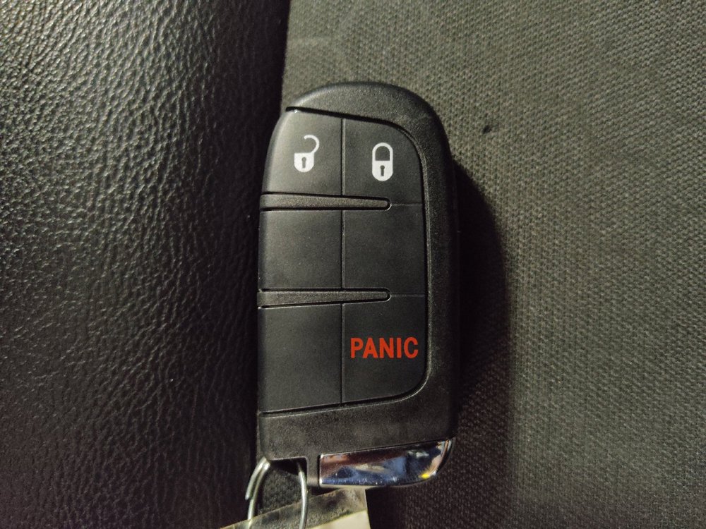 Used 2017 Jeep Compass Latitude image 31