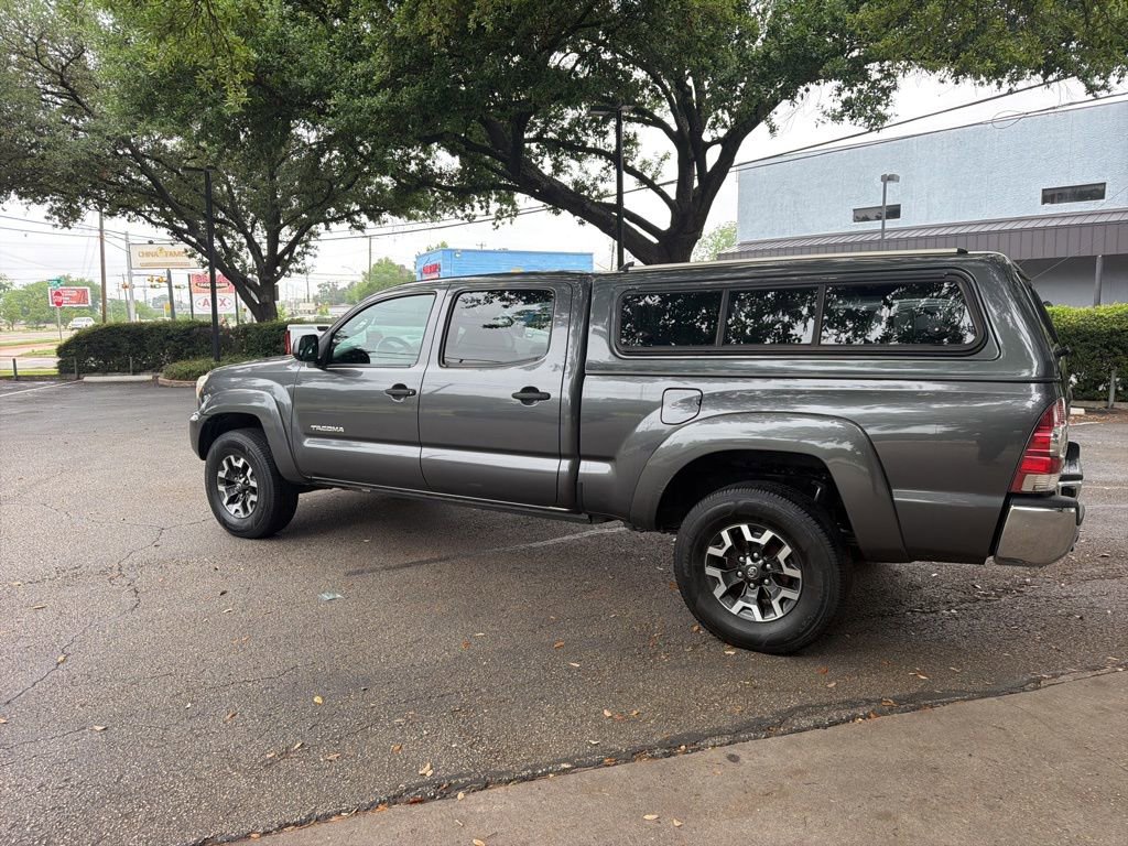 Used 2014 Toyota Tacoma PreRunner w/ SR5 Package RWD image 5