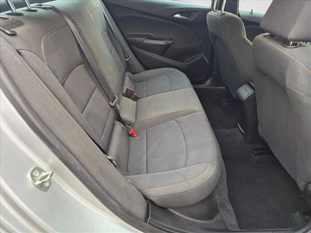 Used 2018 Chevrolet Cruze LS FWD image 18