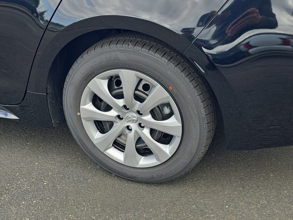 New 2026 Toyota Corolla LE image 10