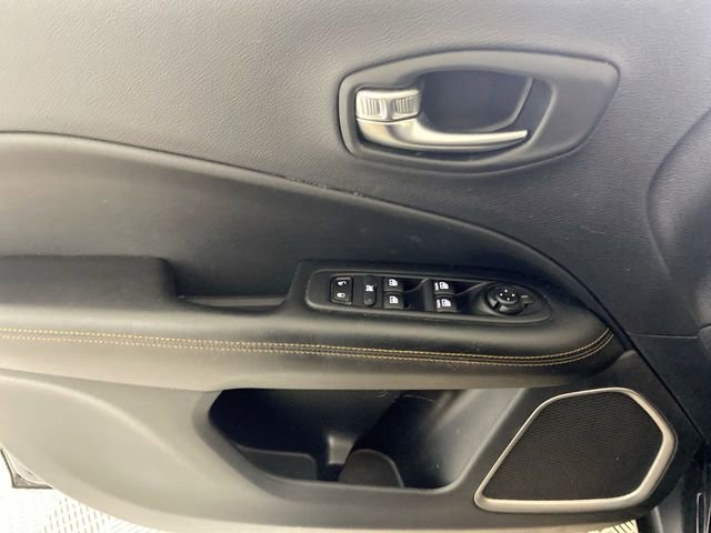 Used 2021 Jeep Compass Limited AWD/4WD image 26