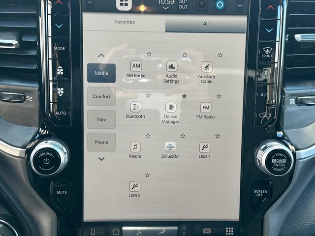 Used 2024 RAM 2500 Big Horn w/ Safety Group image 32