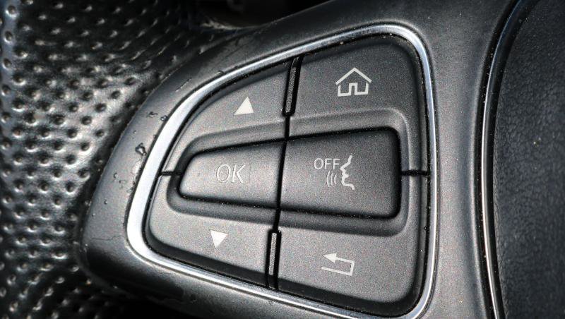 Used 2017 Mercedes-Benz C 300 Sedan image 12