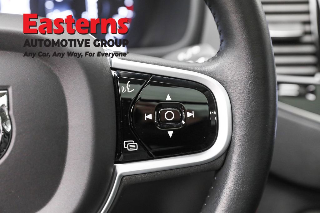 Used 2021 Volvo XC90 T6 Inscription image 16