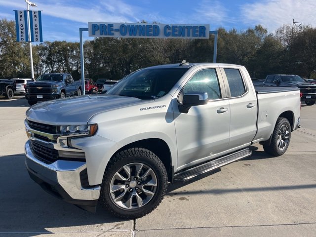 Used 2019 Chevrolet Silverado 1500 LT w/ Texas Edition image 2