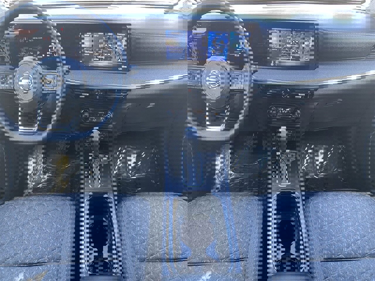 New 2026 Nissan Kicks SV w/ Cold Weather Package image 17