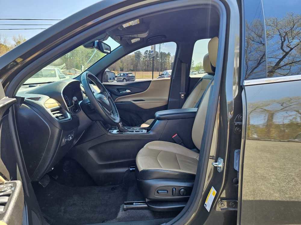 Used 2024 Chevrolet Equinox Premier AWD/4WD image 13