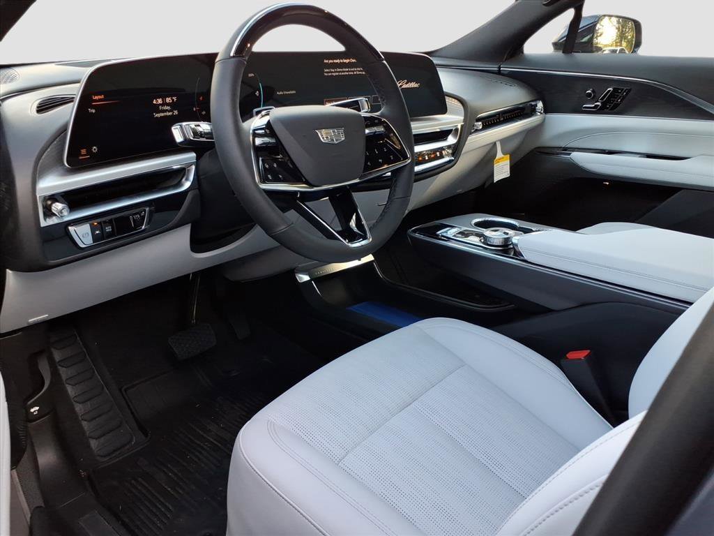 New 2026 Cadillac Lyriq Luxury image 12