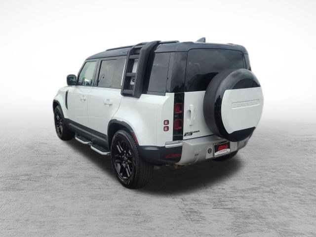 Used 2024 Land Rover Defender 110 S AWD/4WD image 5