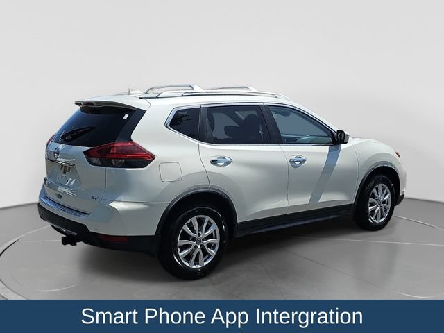 Used 2020 Nissan Rogue SV FWD image 9