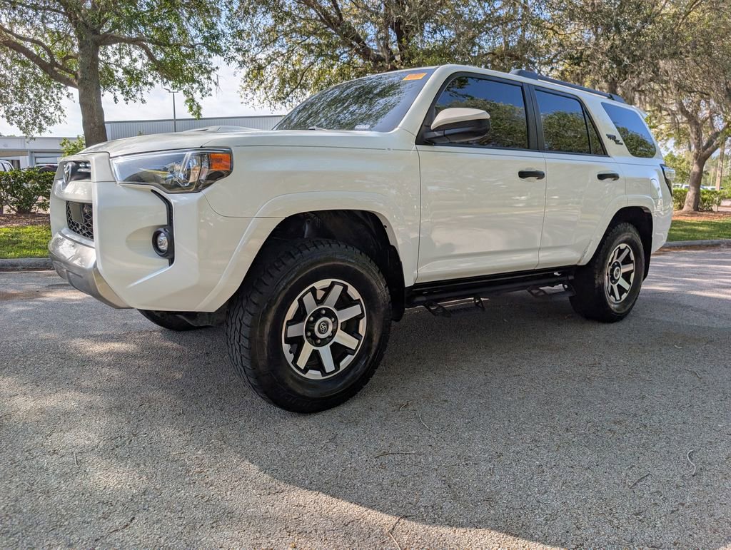Used 2021 Toyota 4Runner TRD Off-Road image 3