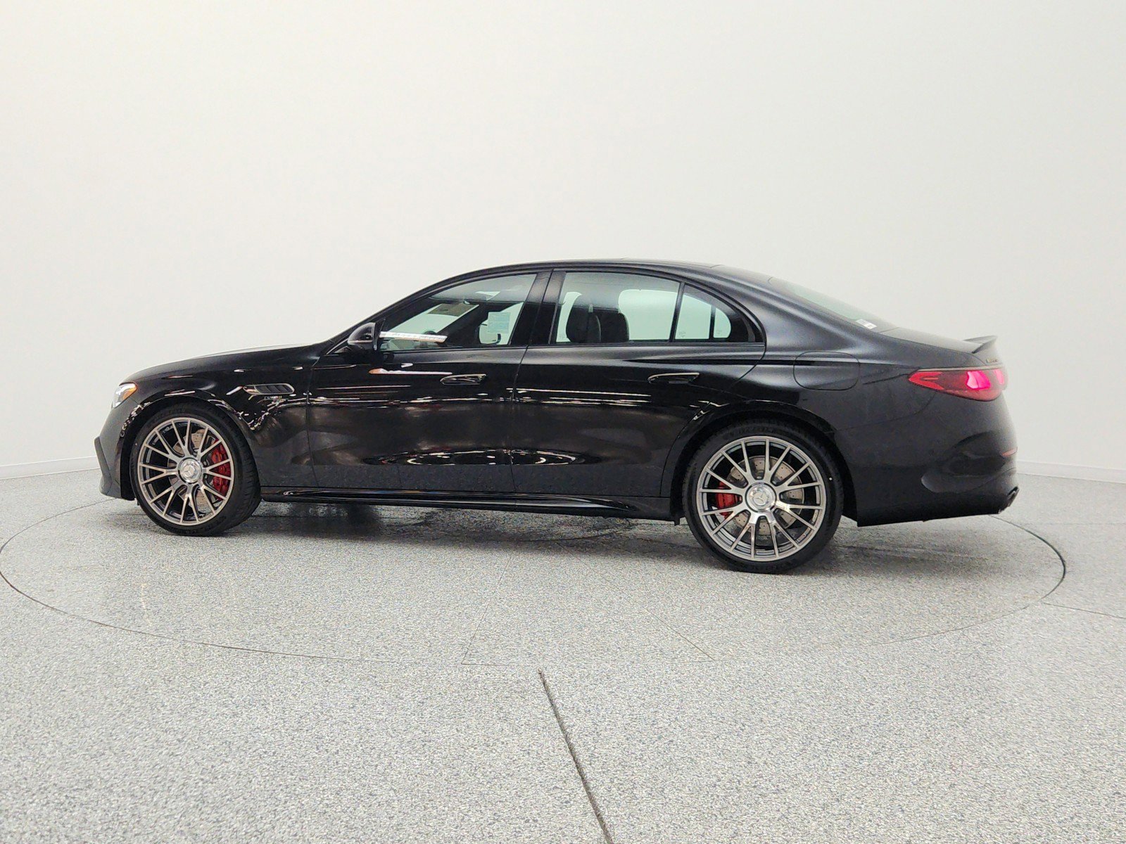 New 2026 Mercedes-Benz E 53 AMG e 4MATIC Sedan image 8
