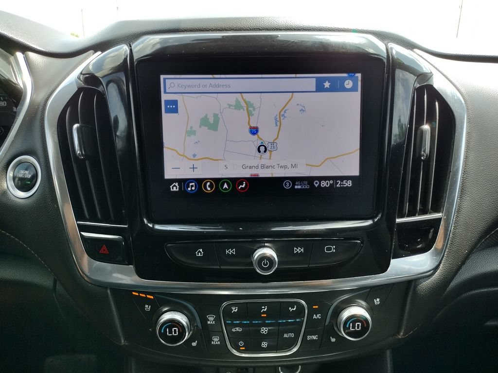 Used 2021 Chevrolet Traverse Premier w/ Redline Edition AWD/4WD image 4